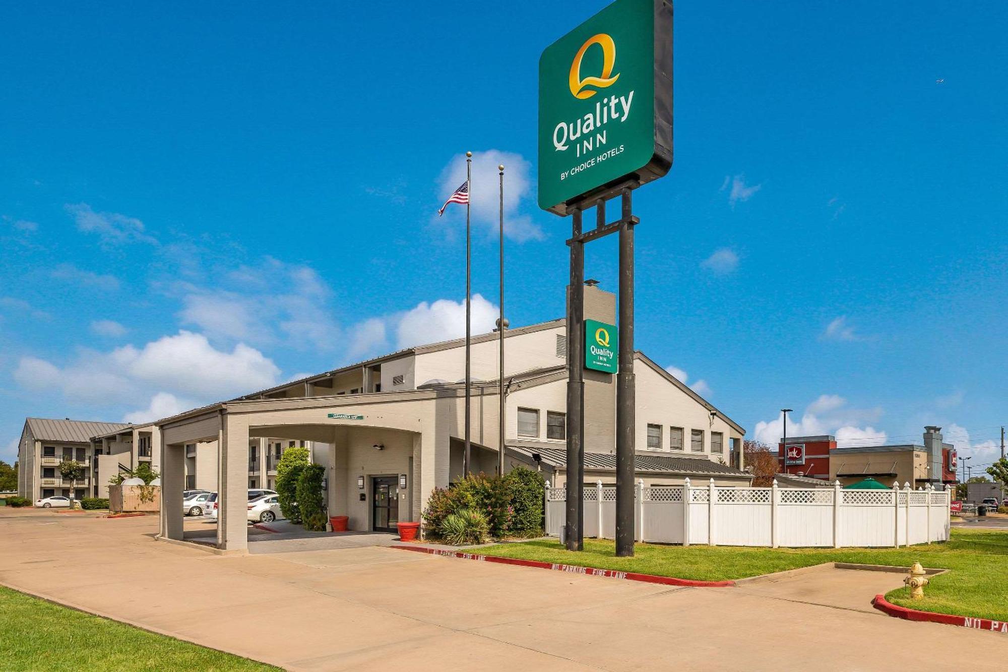 Quality Inn Tulsa Central Εξωτερικό φωτογραφία